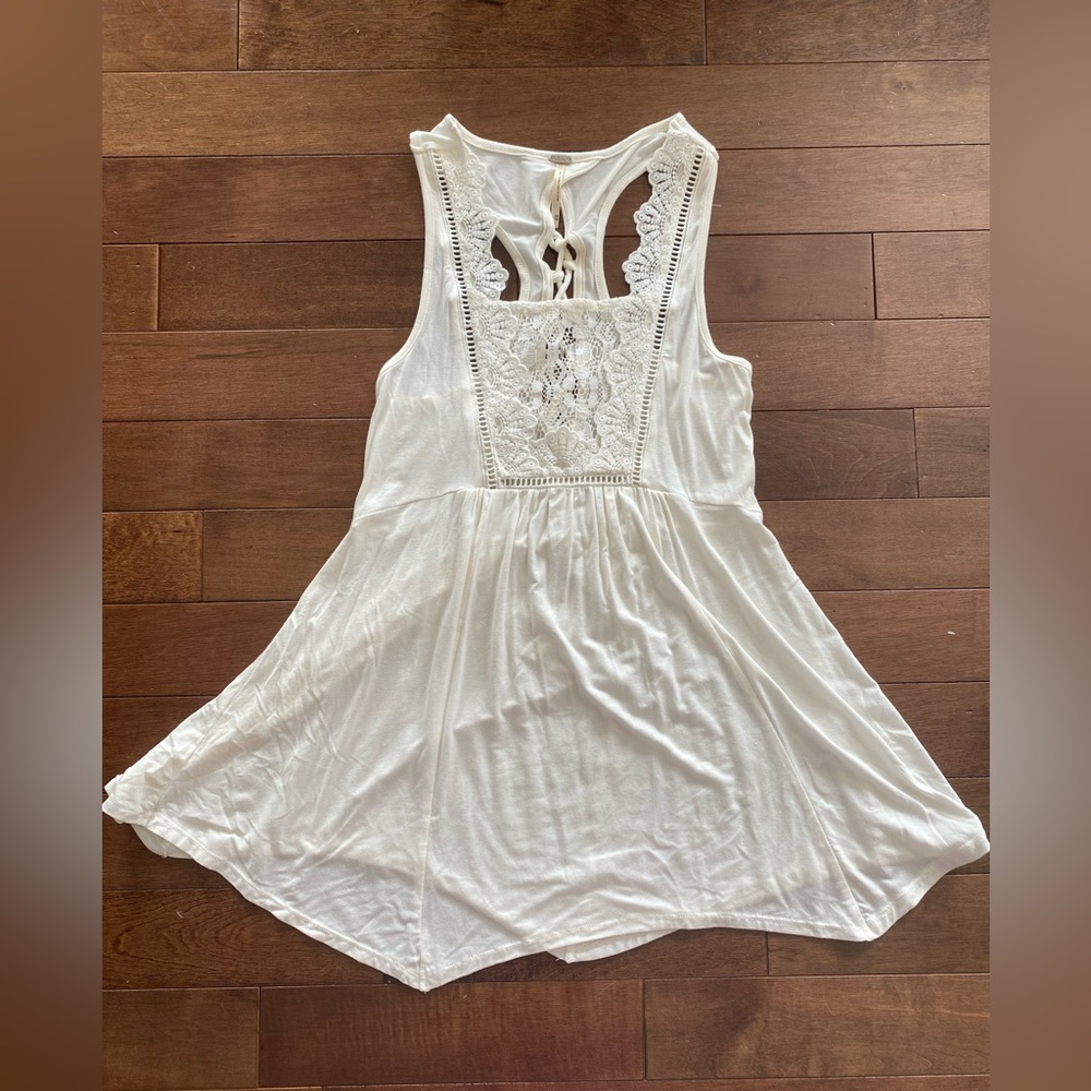 Harlow Women’s Size XS White Lacy Front Tank Top